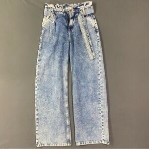 Forever 21 Baggy Jeans and Belt